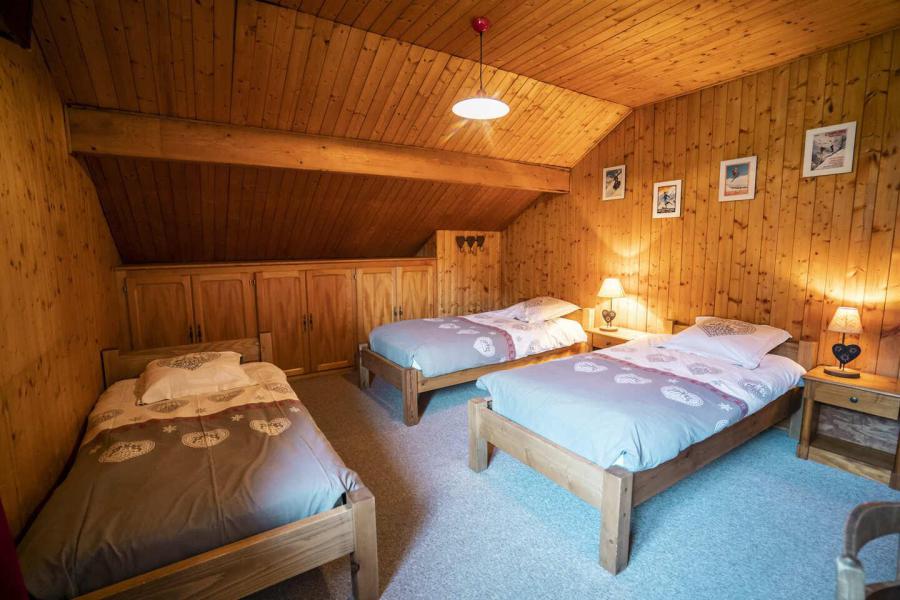 Rent in ski resort 7 room apartment 14 people - Chalet Jacrose - Châtel