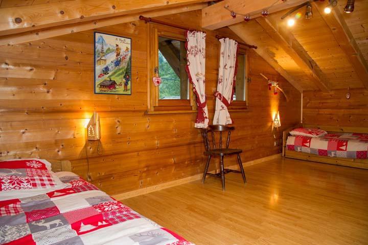 Ski verhuur Appartement duplex 8 kamers 16 personen - Chalet l'Hermine des Vorres - Châtel - Kamer