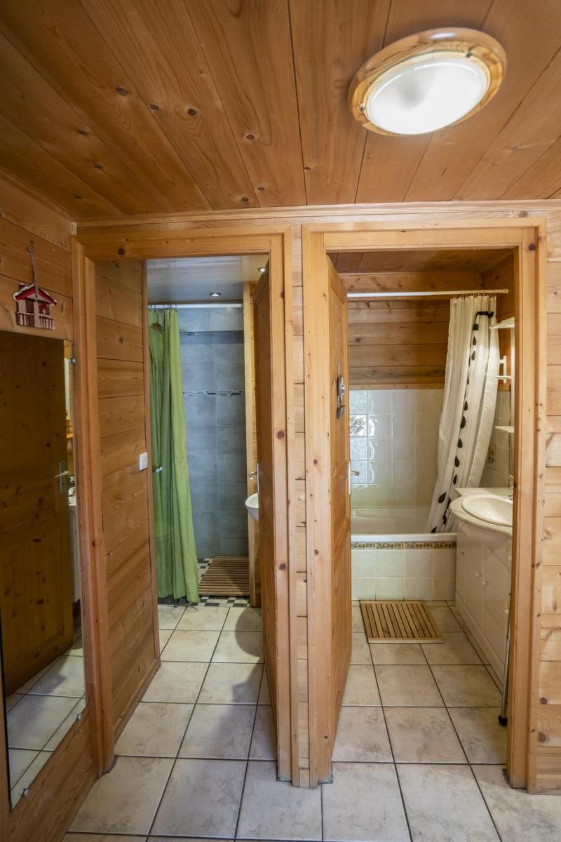 Rent in ski resort 4 room apartment sleeping corner 9 people (3) - Chalet l'Igloo - Châtel - Corridor