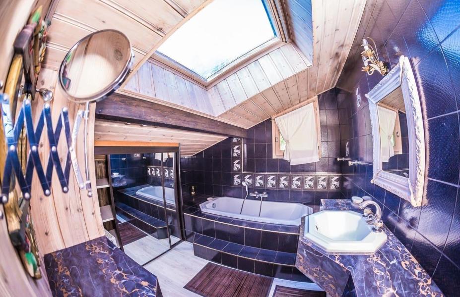 Rent in ski resort 6 room triplex apartment 14 people - Chalet la COUQUEILLE - Châtel - Bathroom