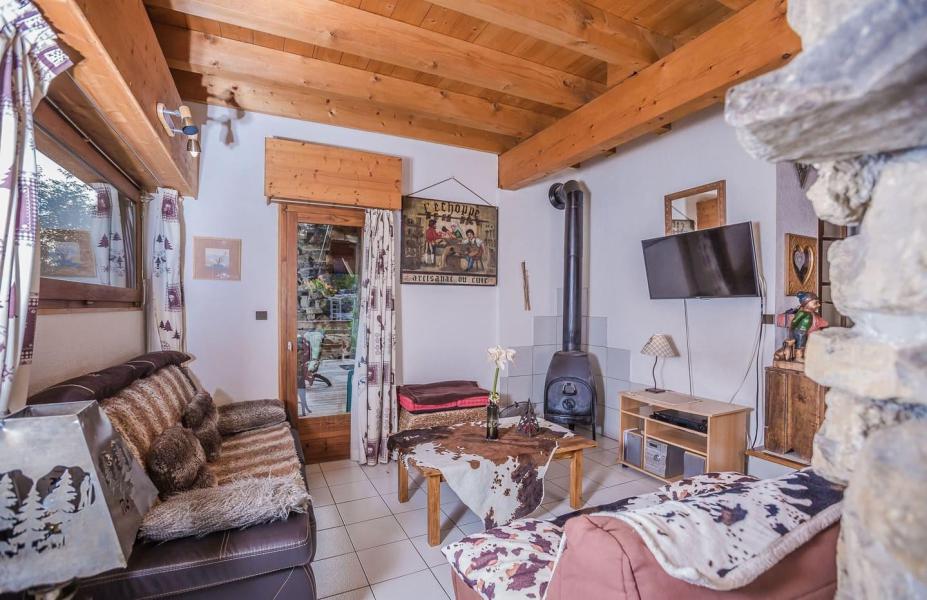Rent in ski resort 6 room triplex apartment 14 people - Chalet la COUQUEILLE - Châtel - Living room