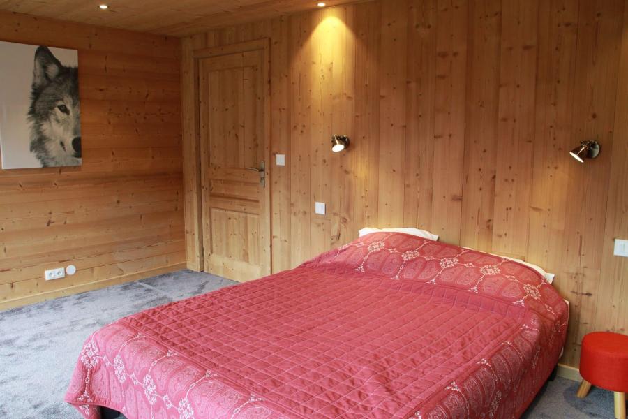 Rent in ski resort 5 room apartment 13 people (Logement 13 personnes) - Chalet LA FERME DU CREUX DU NANT - Châtel - Bedroom