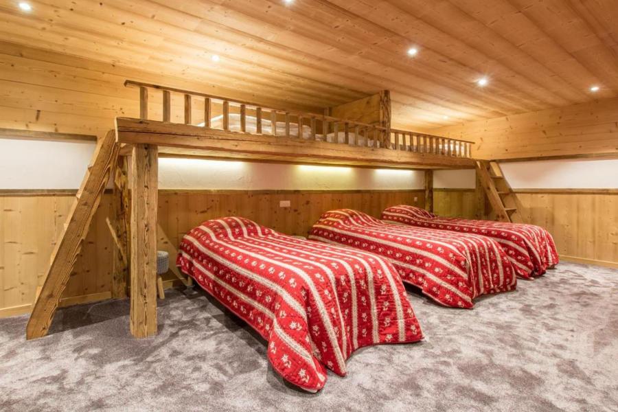 Rent in ski resort 5 room apartment 13 people (Logement 13 personnes) - Chalet LA FERME DU CREUX DU NANT - Châtel - Bedroom