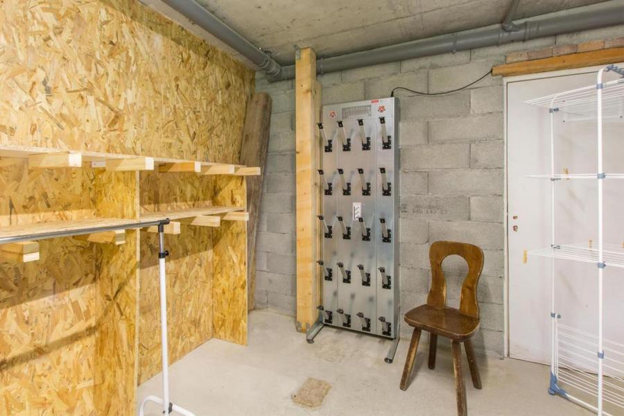 Skiverleih 5-Zimmer-Appartment für 13 Personen (Logement 13 personnes) - Chalet LA FERME DU CREUX DU NANT - Châtel - Garage