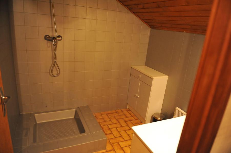 Alquiler al esquí Apartamento 3 piezas para 7 personas (2) - Chalet le Vieux Four - Châtel - Cuarto de ducha