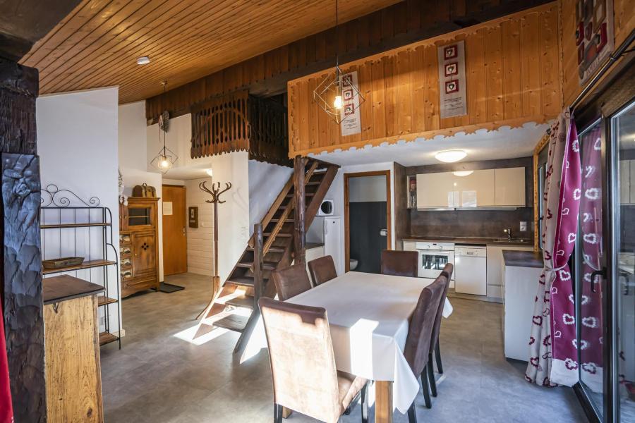 Skiverleih Chalet le Vieux Four - Châtel - Wohnzimmer