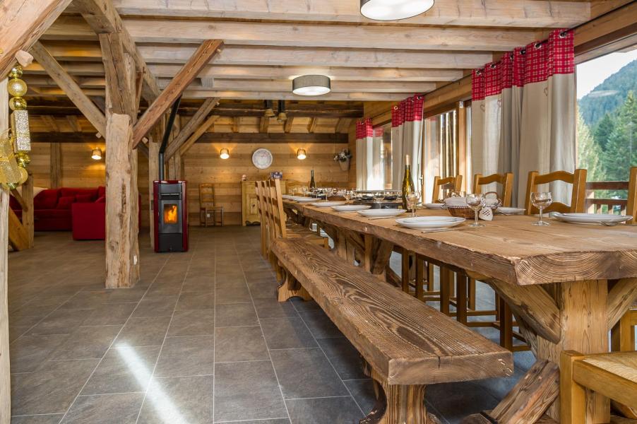 Rent in ski resort 8 room apartment 14 people - Chalet les Bucherons - Châtel - Living room