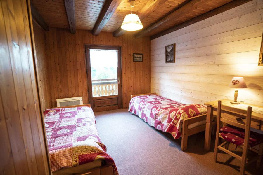 Rent in ski resort 3 room apartment 5 people (001) - Chalet les Colombes - Châtel - Bedroom