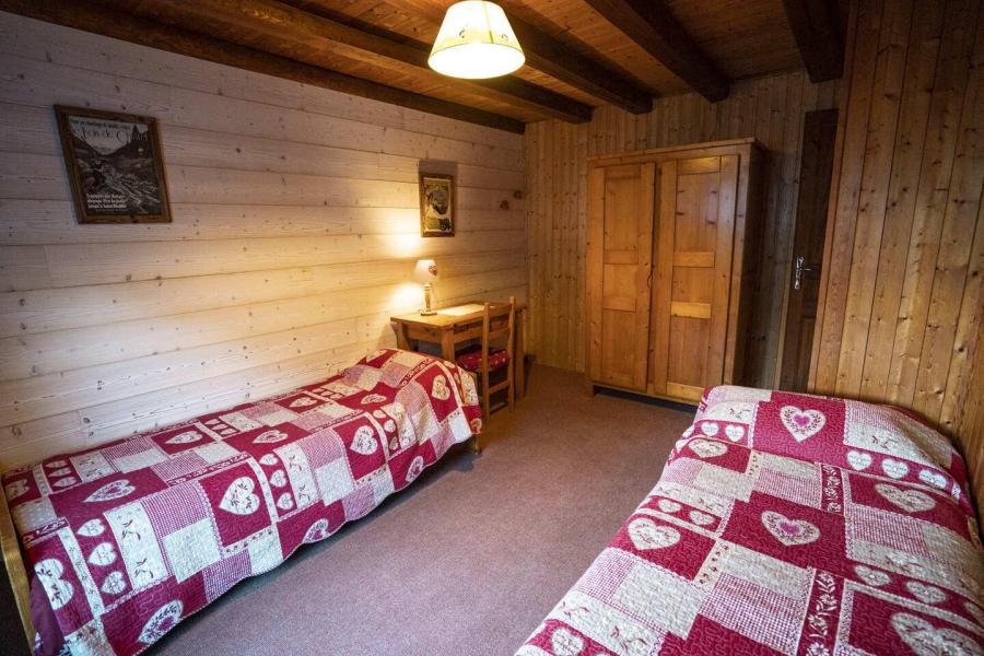 Rent in ski resort 3 room apartment 5 people (001) - Chalet les Colombes - Châtel - Bedroom