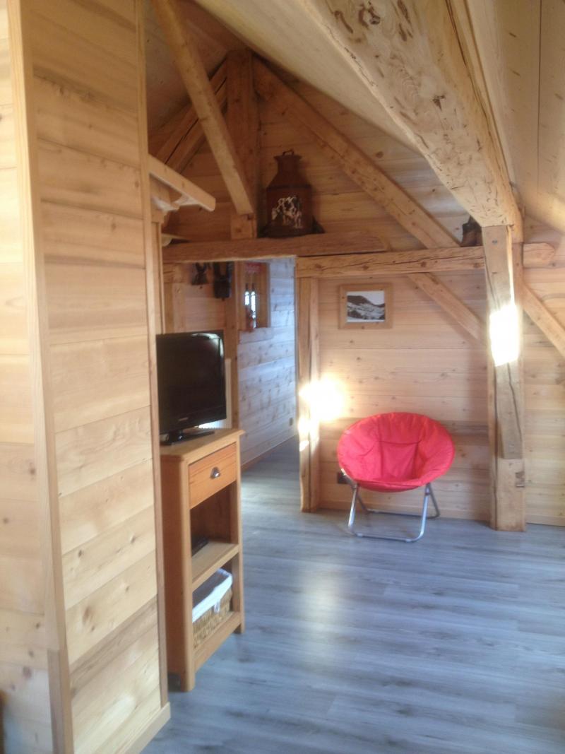 Ski verhuur Appartement 3 kamers 5 personen (002) - Chalet les Pivottes - Châtel - Woonkamer