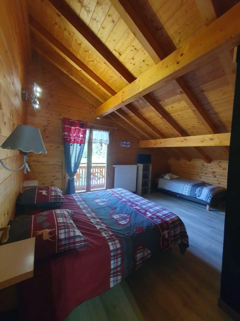 Rent in ski resort 5 room duplex chalet 12 people - Chalet Lôu Polaye - Châtel - Bedroom