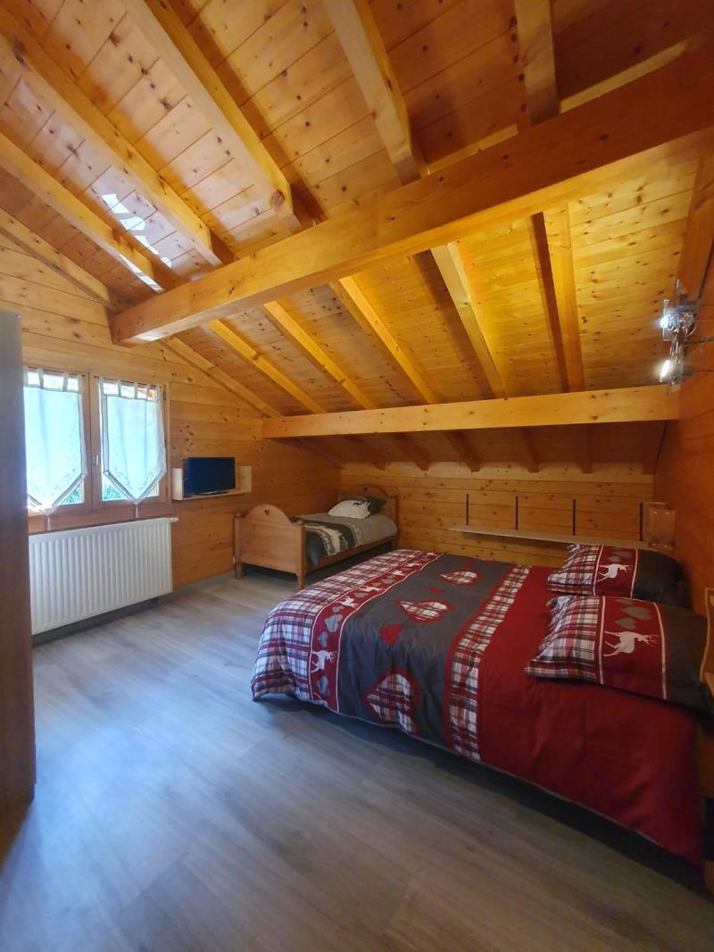 Ski verhuur Chalet duplex 5 kamers 12 personen - Chalet Lôu Polaye - Châtel - Kamer