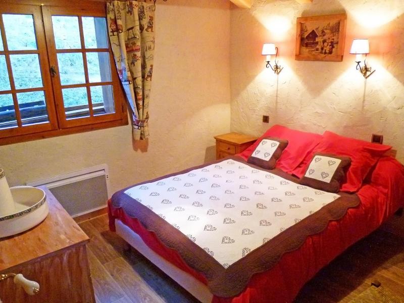 Rent in ski resort Chalet Petit Châtel - Châtel - Bedroom