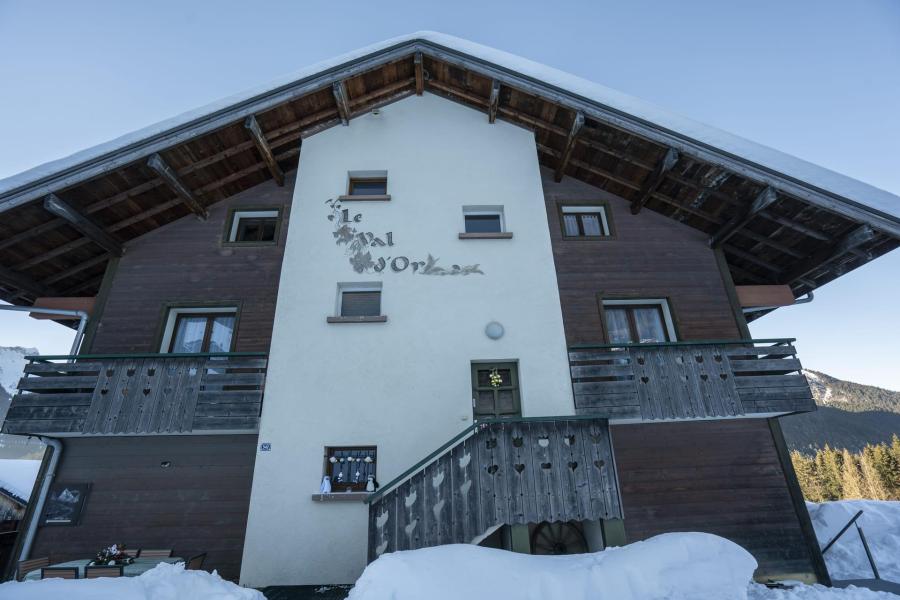 Vacances en montagne Appartement 7 pièces 12 personnes (002) - Chalet Val D'or - Châtel - Extérieur hiver