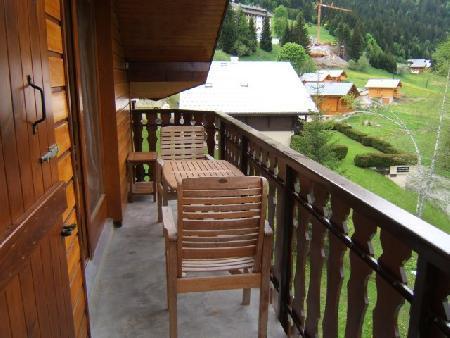 Ski verhuur Appartement 4 kamers 6 personen - La Résidence Forsythia - Châtel - Balkon