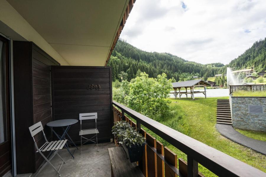 Ski verhuur Studio bergnis 4 personen (107) - Résidence Alpenlake - Châtel - Terras