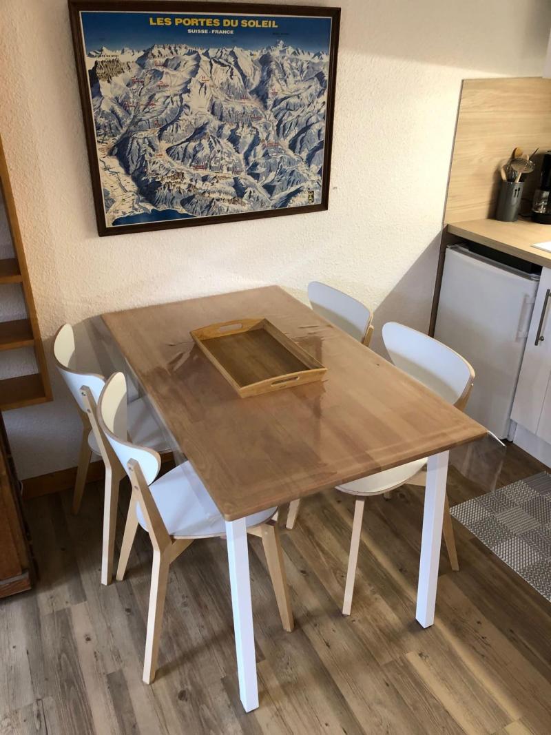 Alquiler al esquí Estudio -espacio montaña- para 4 personas (2) - Résidence Chambron - Châtel - Comedor