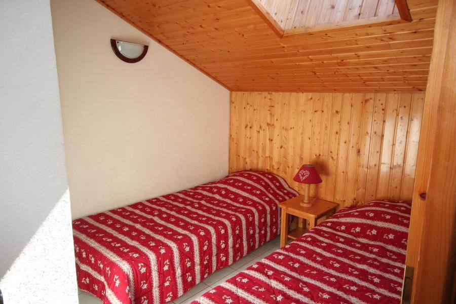 Wynajem na narty Apartament 3 pokojowy z antresolą 7 osób (7) - Résidence Echo des Montagnes - Châtel - Pokój