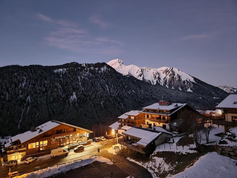 Vacances en montagne Appartement 5 pièces 10 personnes - Résidence l'Alchimie - Châtel - Extérieur hiver