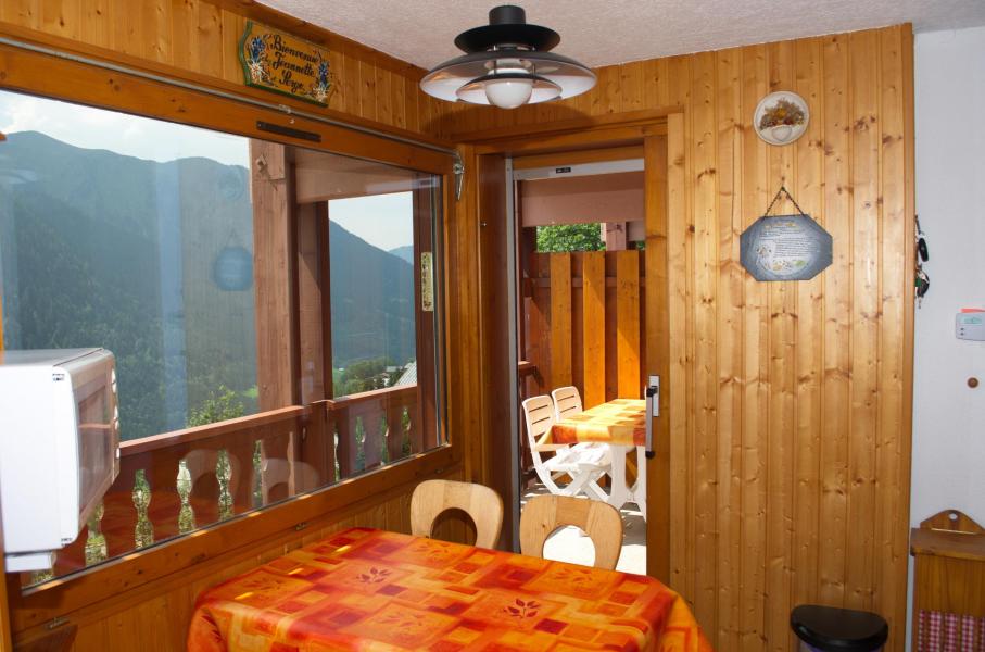 Rent in ski resort 2 room apartment cabin 4 people (6) - Résidence l'Alexandra - Châtel - Living room