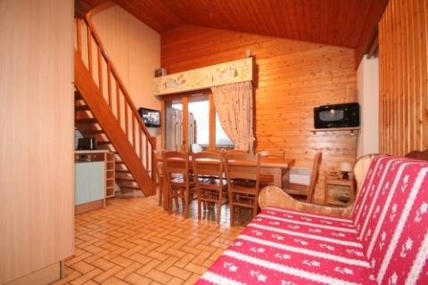 Rent in ski resort 3 room mezzanine apartment 6 people (5) - Résidence le Balcon des Alpes - Châtel - Living room