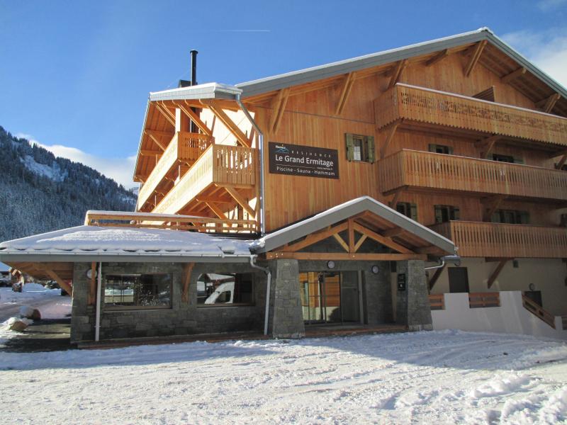 Аренда на лыжном курорте Résidence le Grand Ermitage - Châtel - зимой под открытым небом