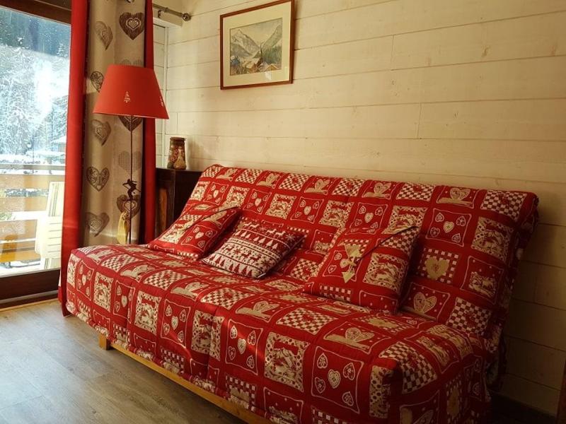 Rent in ski resort Studio sleeping corner 4 people (PDS195B) - Résidence les Portes du Soleil - Châtel - Living room