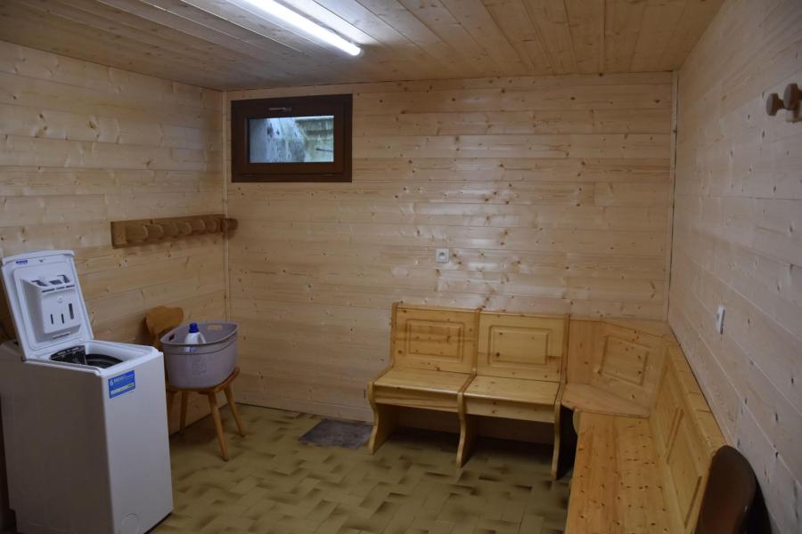 Аренда на лыжном курорте Апартаменты 4 комнат 6 чел. (RHO108) - Résidence les Rhododendrons - Châtel - Помещение для хранения лыж