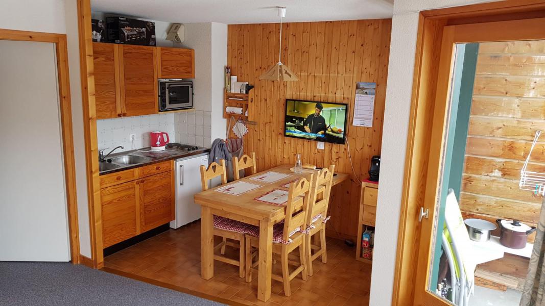 Rent in ski resort Studio 4 people (11) - Résidence les Trifles - Châtel - Kitchenette