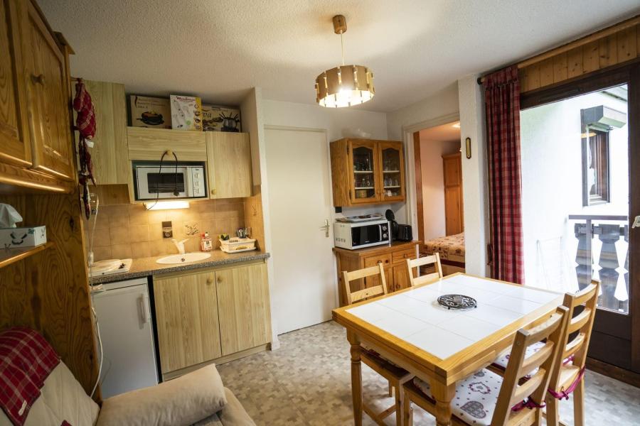 Rent in ski resort 2 room apartment sleeping corner 4 people (PNG011B) - Résidence Perce Neige - Châtel - Living room