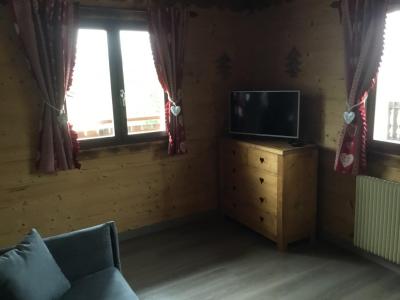 Rent in ski resort 3 room apartment 6 people (2) - Chalet FLEURS DES CHAMPS - Châtel - Bedroom