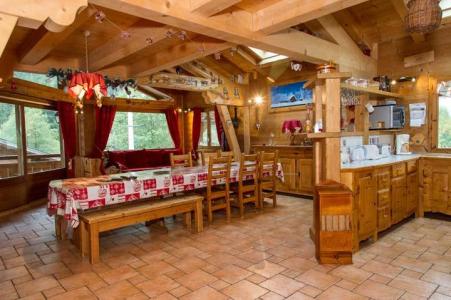 Аренда на лыжном курорте Апартаменты дуплекс 8 комнат 16 чел. - Chalet l'Hermine des Vorres - Châtel - Салон