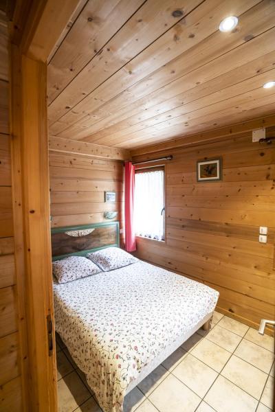 Rent in ski resort 4 room apartment sleeping corner 9 people (3) - Chalet l'Igloo - Châtel - Bedroom