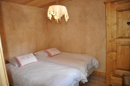Rent in ski resort 5 room apartment 7 people - Chalet la Puce - Châtel - Bedroom