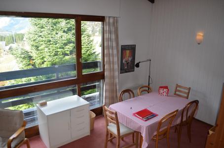 Ski verhuur Chalet 4 kamers 6 personen - Chalet Le Numéro 5 - Châtel - Woonkamer