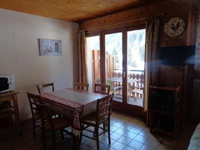 Ski verhuur Appartement 3 kamers 6 personen (2) - Chalet les Bouquetins - Châtel - Woonkamer