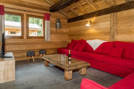 Rent in ski resort 8 room apartment 14 people - Chalet les Bucherons - Châtel - Living room