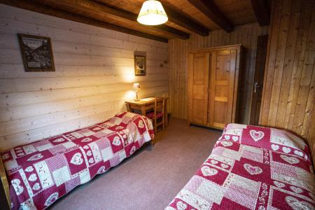 Rent in ski resort 3 room apartment 5 people (001) - Chalet les Colombes - Châtel - Bedroom