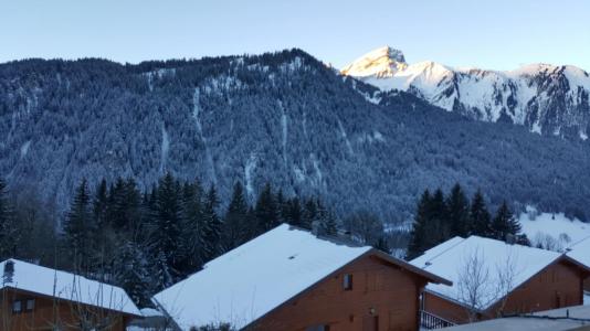 Holiday in mountain resort 4 room duplex apartment 6 people - Chalet LES GRENIERS (CHEZ DENIS) - Châtel - Winter outside