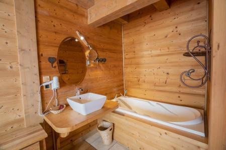 Rent in ski resort 6 room duplex chalet 15 people - Chalet Les Noisetiers - Châtel - Bathroom