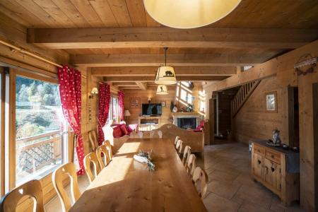 Rent in ski resort 6 room duplex chalet 15 people - Chalet Les Noisetiers - Châtel - Dining area