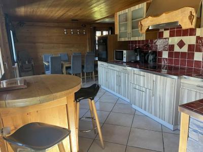 Rent in ski resort 5 room apartment 10 people (000) - Chalet les Pivottes - Châtel