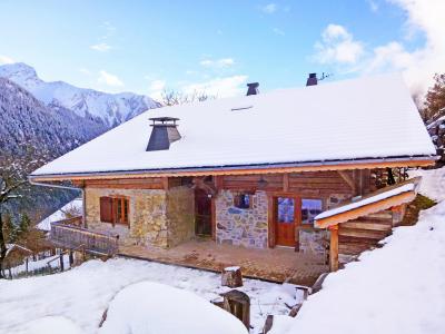 Аренда на лыжном курорте Chalet Petit Châtel - Châtel - зимой под открытым небом