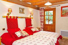 Rent in ski resort Chalet Petit Châtel - Châtel - Bedroom
