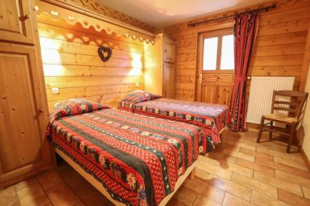 Rent in ski resort 5 room apartment 10 people - Demi-chalet La Cabane du Bas - Châtel - Apartment