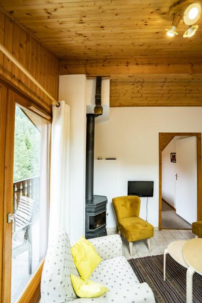 Ski verhuur Appartement 4 kamers 6 personen - La Résidence Forsythia - Châtel - Woonkamer