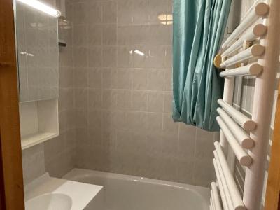 Ski verhuur Studio bergnis 4 personen - La Résidence Forsythia - Châtel - Badkamer