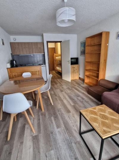 Ski verhuur Studio bergnis 4 personen - Résidence Alpenlake - Châtel - Woonkamer