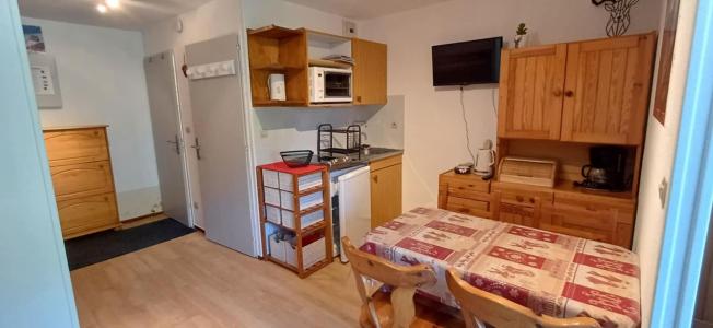 Ski verhuur Studio met slaapgedeelte 4 personen (2008) - Résidence Chaumière des Neiges B - Châtel - Keuken