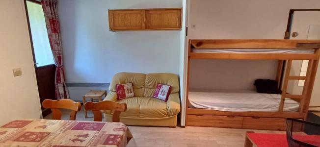 Ski verhuur Studio met slaapgedeelte 4 personen (2008) - Résidence Chaumière des Neiges B - Châtel - Woonkamer